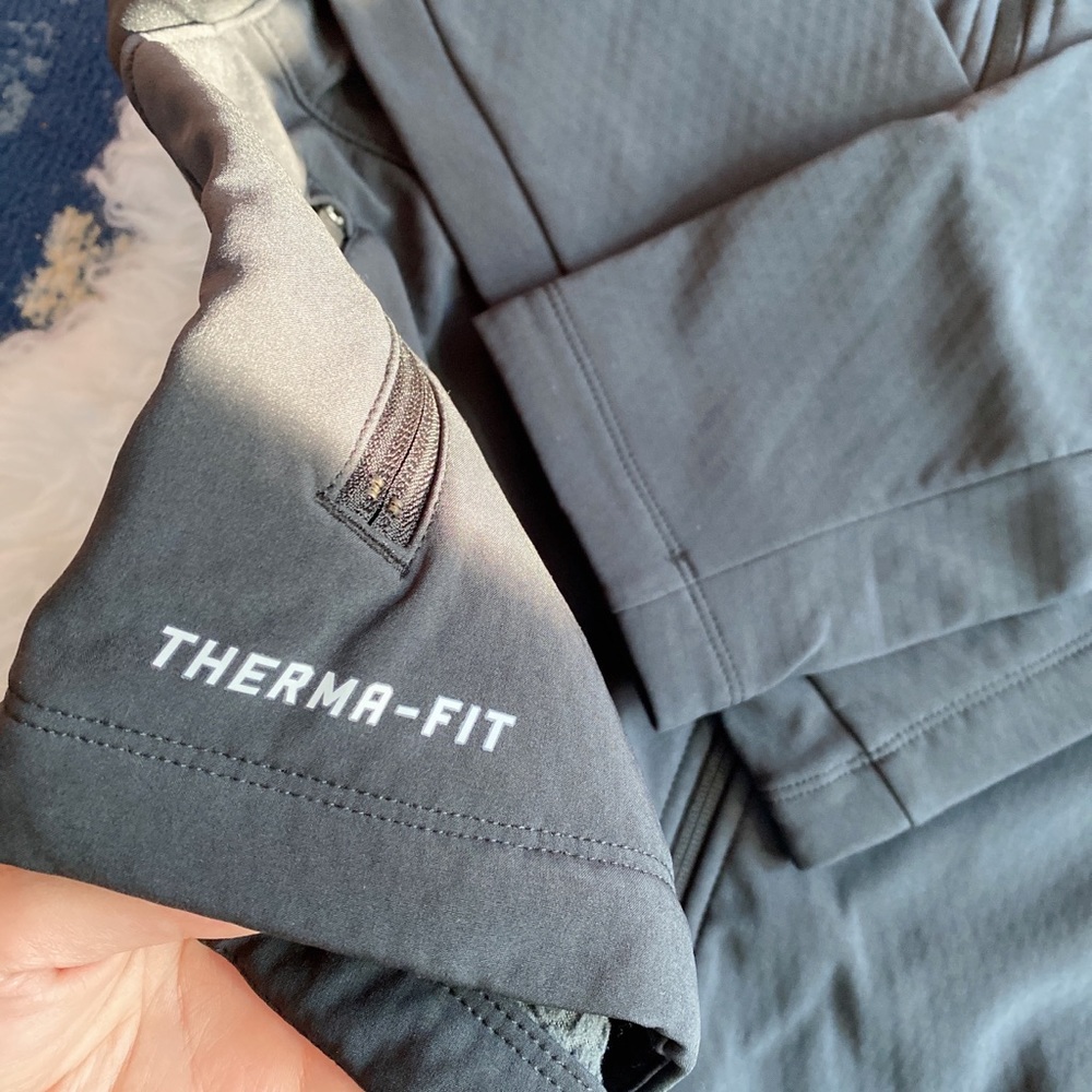 Nike Men THERMAFIT SPHERE HYBRID JACKET - Picture 2 of 6